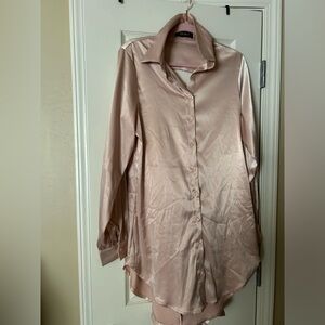 AKIRA Satin long Sleeve Tie Front Cutout Back Champagne Dress Medium NWOT